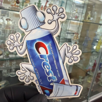 Ryan McCulloch Art Sticker - Crested Gekko